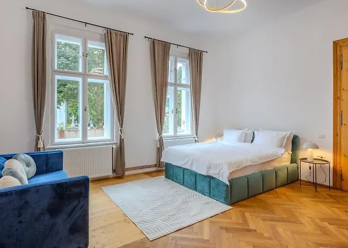 Katharina Gate Apartment By Kronstay